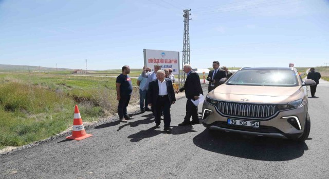 Başkan Büyükkılıçtan Akmescite 7 milyon TLlik asfalt yatırımı