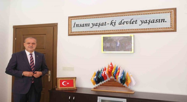 Başkan Uzundemirden 19 Mayıs mesajı