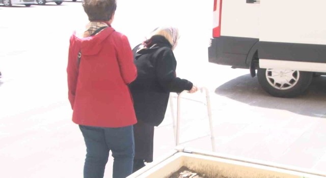 Başkentte 7den 70e vatandaşlar sandık başında