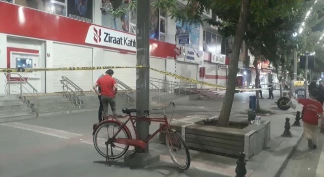 Batmanda iki grup arasında silahlı kavga: 1 ölü