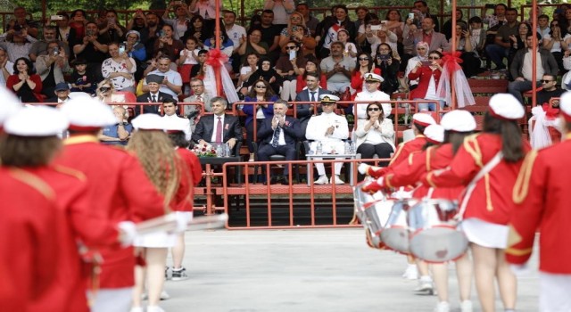 Bayraklıda 19 Mayıs coşkusu