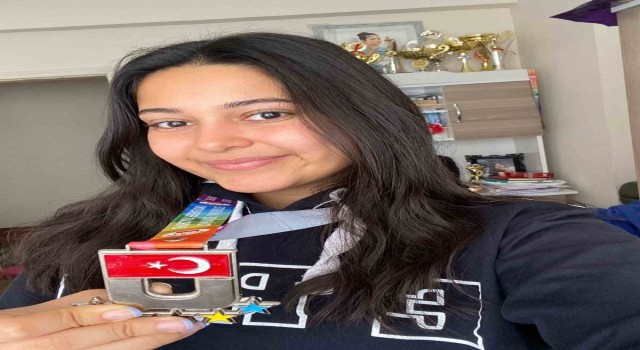 Betül Nur kahraman, Türkiye ikincisi oldu