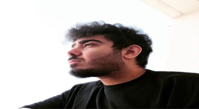 Beylikdüzünde bir genç, boynunda plastik kelepçe ile evinde ölü bulundu