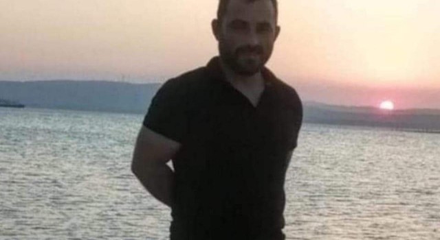 Bigada tarlada su dinamosuna elektrik çekerken akıma kapılıp öldü
