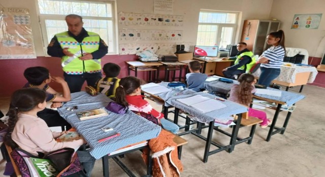 Bingölde öğrencilere trafik eğitimi verildi