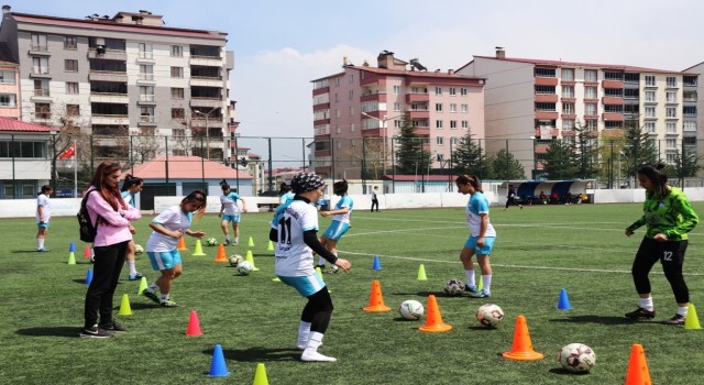Bitlis Kadın Futbol Takımının hedefi Süper Lig