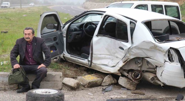 Boluda feci kaza kameraya yansıdı: 2si ağır 7 yaralı
