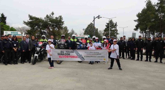 Burdurda Trafik Haftası “Bu Yolda Sana Çok Güveniyoruz” farkındalık kampanyası ile kutlandı