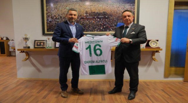 Büyük Birlik Partisinden Bursaspora ziyaret