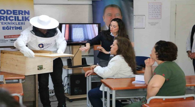 Büyükşehir Belediyesinden modern arıcılık eğitimi
