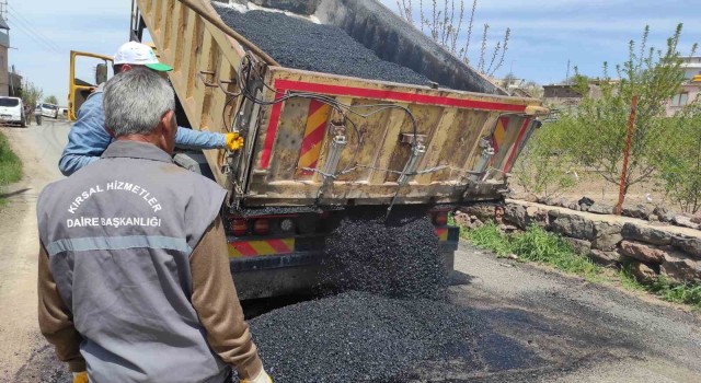 Büyükşehirden kırsalda arazi ve yayla yolları bakım onarım çalışması