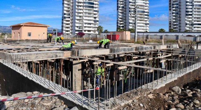 Çeşmeli Paket Atıksu Arıtma Tesisi çalışmaları sürüyor