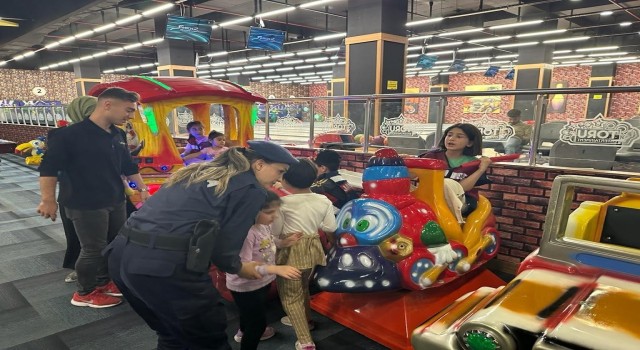 Ceylan Karavil Park AVMde Engelliler Haftasında Buluşma etkinliği