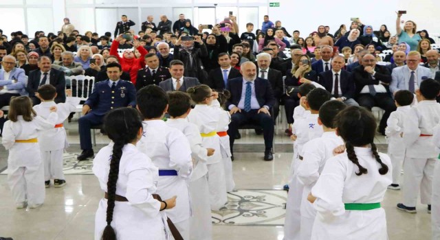 Çiftlikköyde 19 Mayıs kutlaması