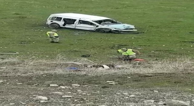 Çıldırda trafik kazası: 1 ölü, 2 yaralı
