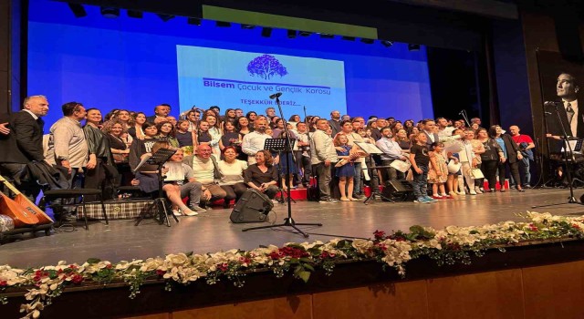 Çocuk ve Gençlik Korosundan 12 farklı dilde konser