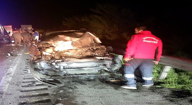 Çorumda büyükbaş hayvan kazaya neden oldu: 4 yaralı