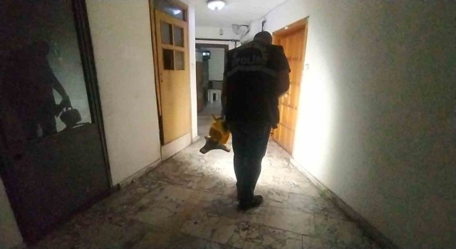 Çorumda dernek binasına kurşunlu saldırı