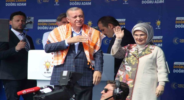 Cumhurbaşkanı Erdoğan: “27 Mayısın senaristi CHPdir”
