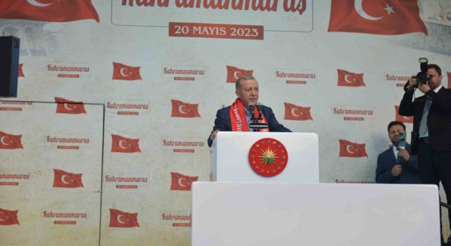 Cumhurbaşkanı Erdoğan: Kin ve nefretlerini depremzede kardeşlerimize yönelterek alçaklığın evrensel tarihinde yeni bir sayfa açtılar