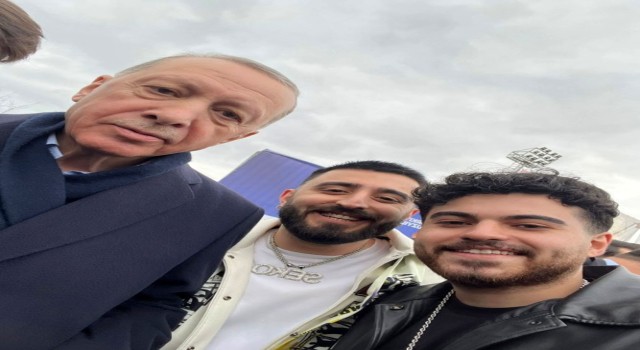 Cumhurbaşkanı Erdoğanın mitinginde konser veren sanatçılara tehdit yağdı