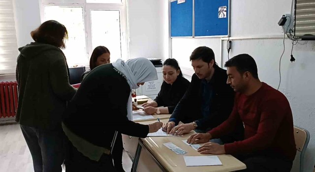 Denizlide oylar ikinci kez sandıkla buluşmaya başladı