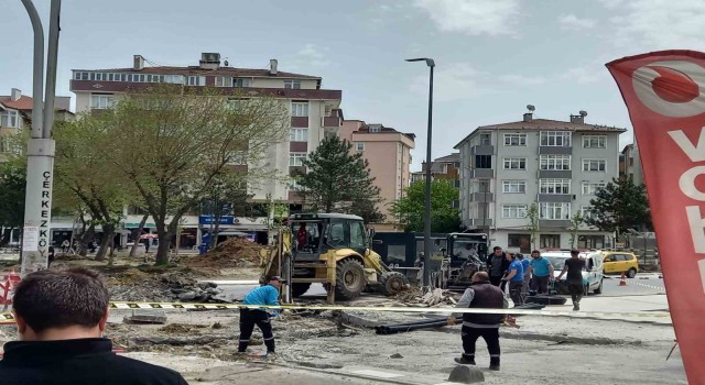 Doğal gaz borusunu patlattılar: Çerkezköyde doğal gaz paniği
