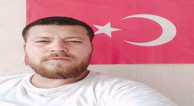 Duvara çarpan motosikletli hayatını kaybetti
