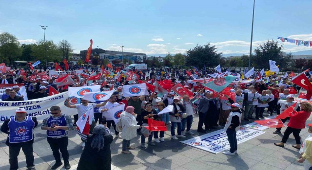 Düzcede 1 Mayıs Emek ve Dayanışma Günü coşkuyla kutlandı