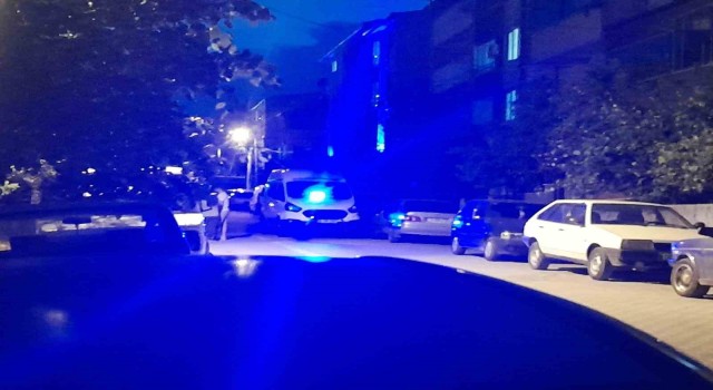 Edremitte 2. kat balkonundan düşen çocuk hastanede tedavi altına alındı