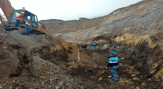 Ekvadorda toprak kaymasında can kaybı 51e yükseldi