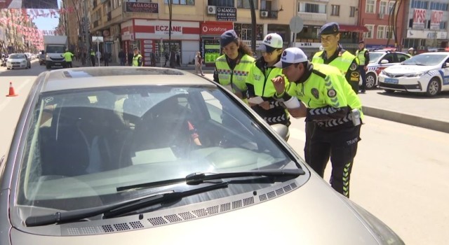 Elazığda Trafik Haftasında yolcular bilgilendirildi