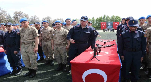 Engelliler asker olmanın heyecanını yaşadı