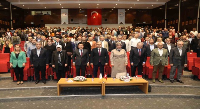 ERÜde ‘Millî Mücadeleden Bugüne Dış Politika konferansı düzenlendi