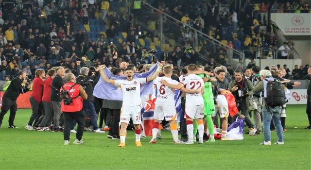Eryaman Stadyumunda sahne şampiyon Galatasarayın