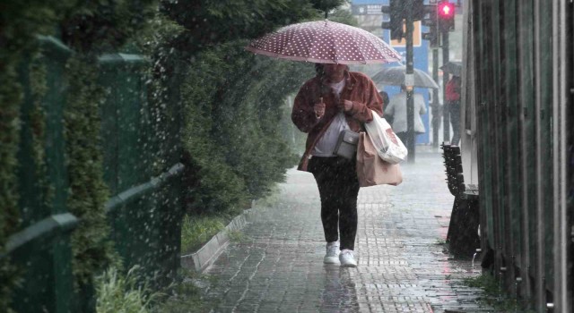 Erzincanda sağanak yağış bekleniyor