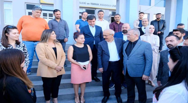 Eski Bakan Elvan: MTOSBden geniş sanayi alanları bekliyoruz