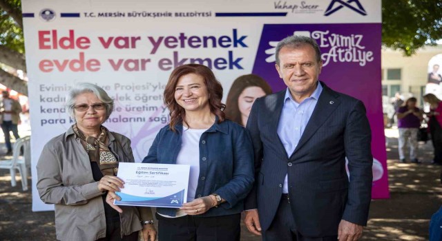 Evimiz Atölye kursunu tamamlayan kadınlar sertifikalarını aldı