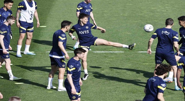 Fenerbahçe, Antalyaspor maçı hazırlıklarına başladı