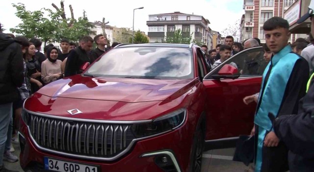 Gaziosmanpaşalı lise öğrencileri TOGGla buluştu