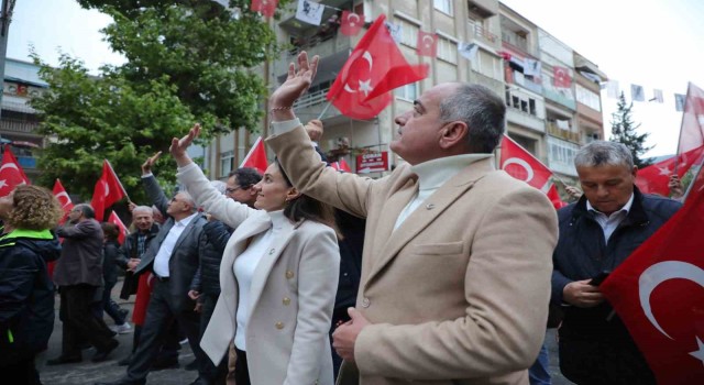 Gemlikte 19 Mayıs coşkuyla kutlandı