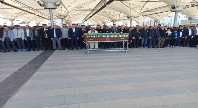 Gezi kazasında hayatını kaybeden ortaokul öğrencisi Çağan Özgen Çelik toprağa verildi
