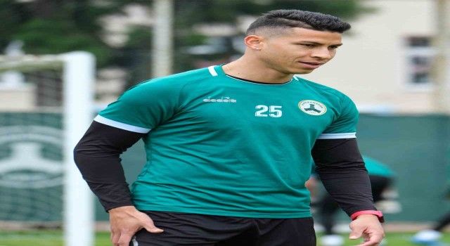 Giresunsporda Alexis Perez sevinci