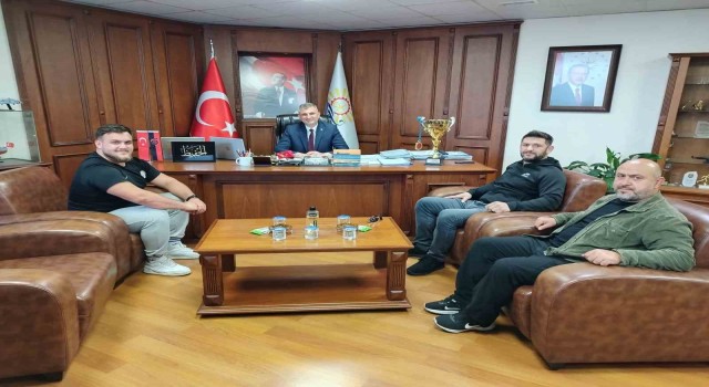 Gölcükün gururu oldu