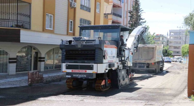 Haliliyede yol çalışmaları hummalı bir şekilde devam ediyor