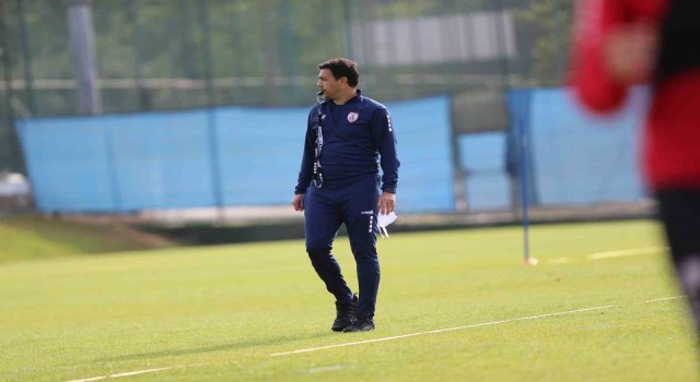 Hasan Özer: İzmir yanımızda olsun
