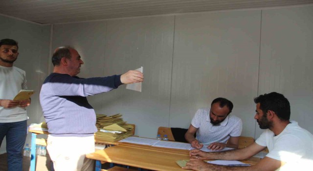 Hatayda oy sayımı başladı