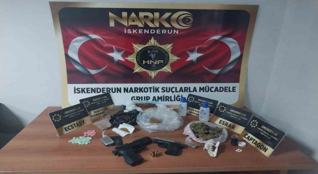 Hatayda uyuşturucu operasyonu: 2 gözaltı