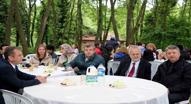 Hemşireler Gününü aileleriyle birlikte kutladılar