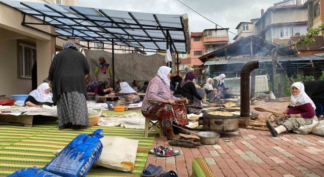 Hisarcıkta kadınlar hayır işinde bir araya geldi